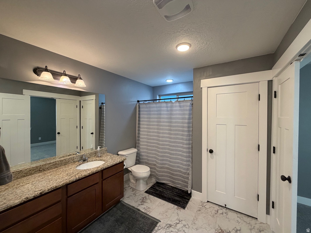 35 E WATER LN Vineyard, UT 84059