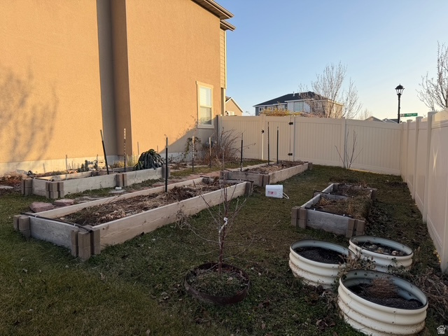 35 E WATER LN Vineyard, UT 84059