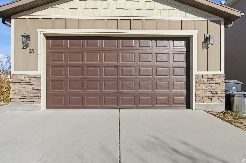 35 E WATER LN Vineyard, UT 84059