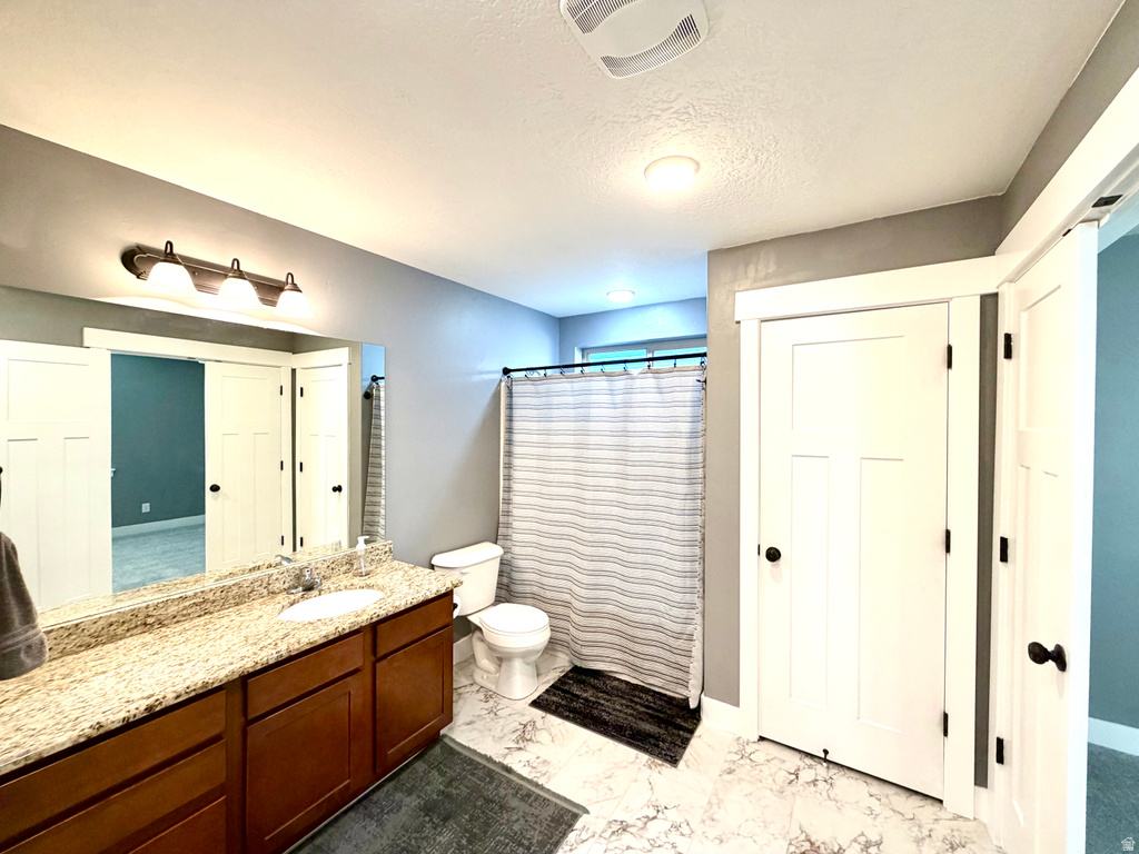 35 E WATER LN Vineyard, UT 84059