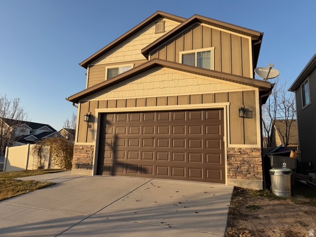 35 E WATER LN Vineyard, UT 84059