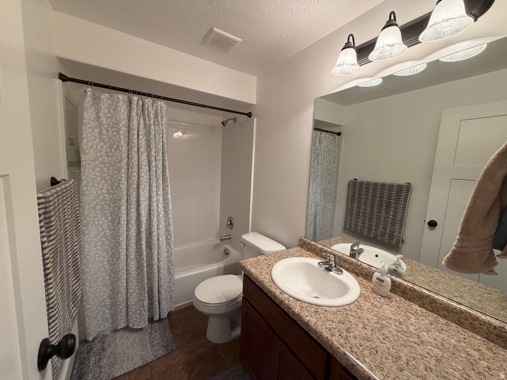 35 E WATER LN Vineyard, UT 84059