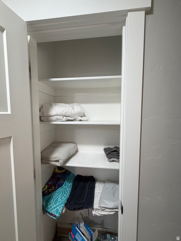 35 E WATER LN Vineyard, UT 84059