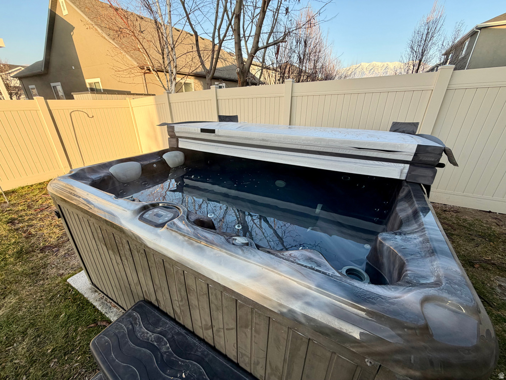 35 E WATER LN Vineyard, UT 84059