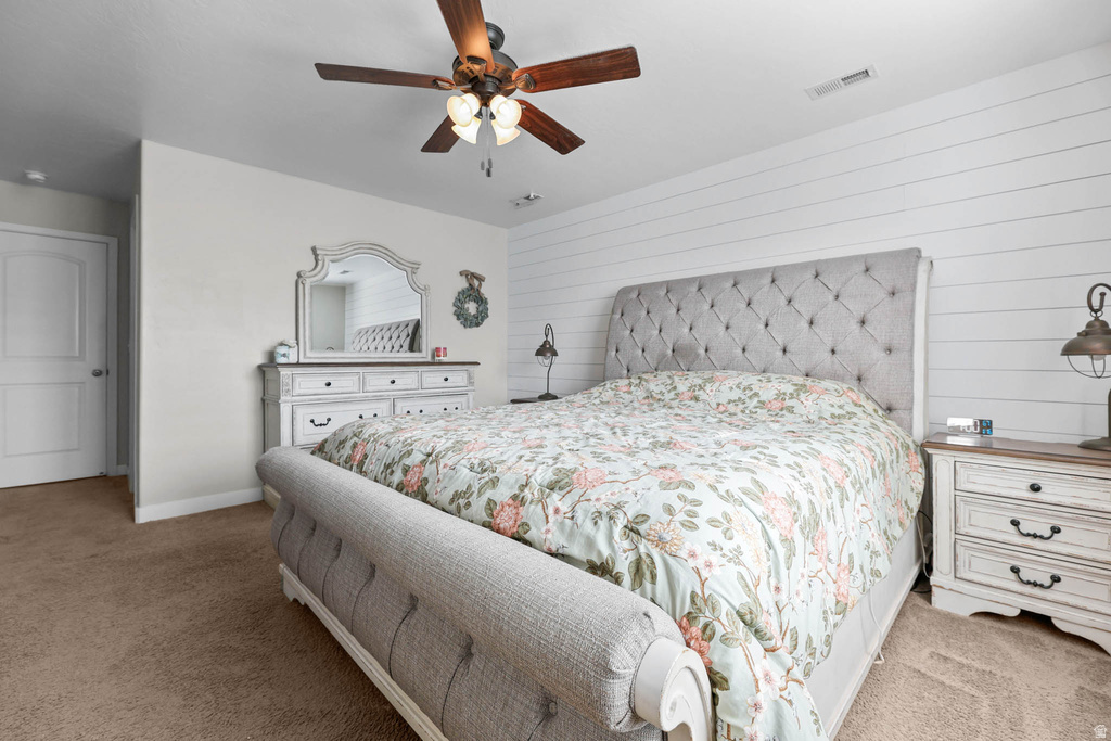 947 ELIZABETH DR North Salt Lake, UT 84054