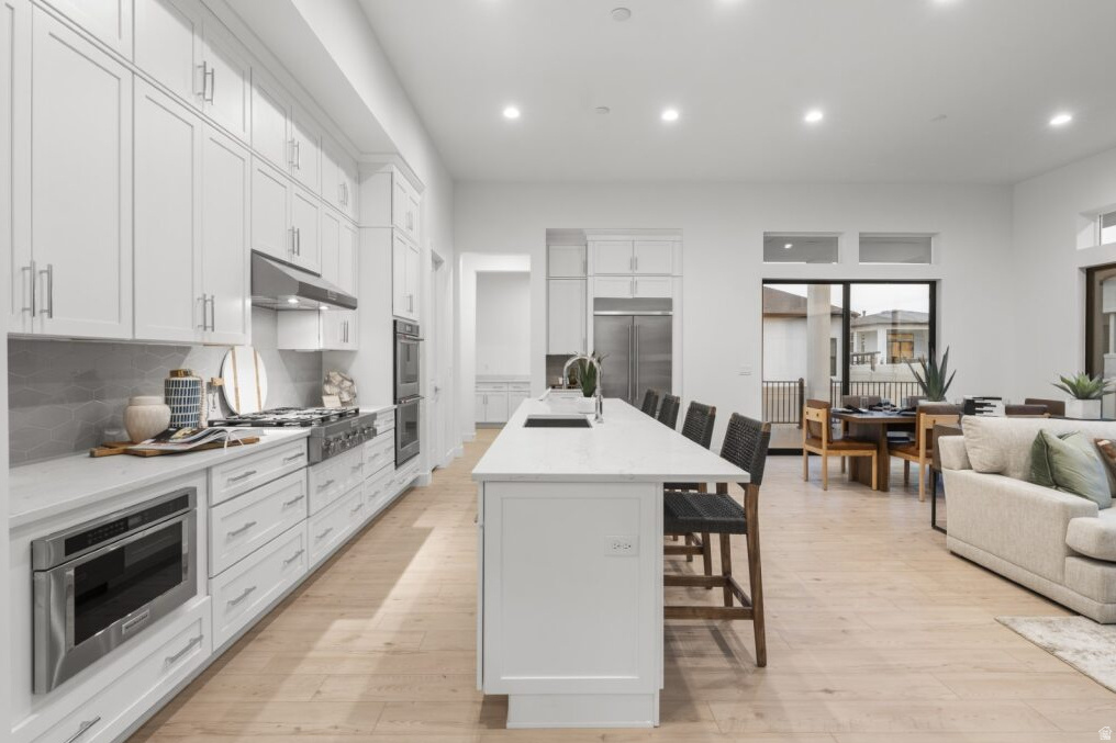 12236 S TUFF CANYON CV #812 Herriman, UT 84096