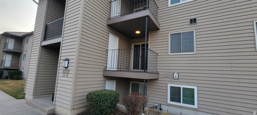 6129 S 1300 E #V Cottonwood Heights, UT 84121