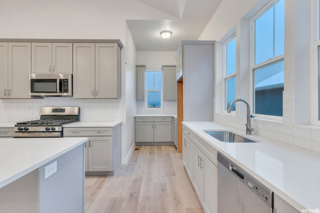 7626 S CLIPPER HILL RD #303 West Jordan, UT 84081