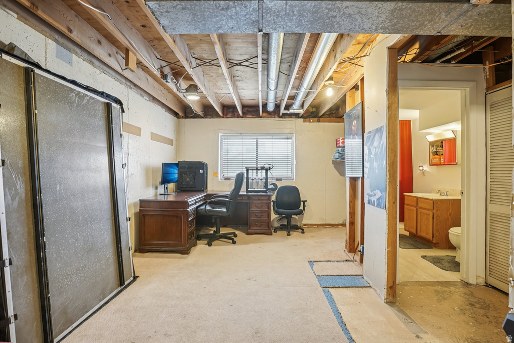 8064 W MELVILLE CIR Magna, UT 84044