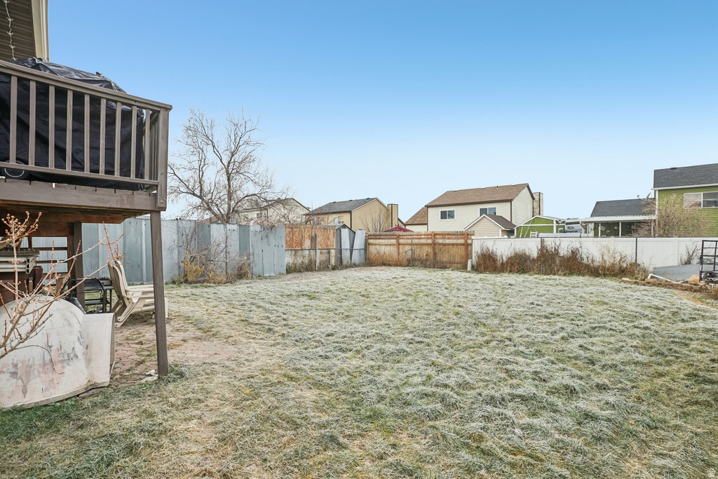 8064 W MELVILLE CIR Magna, UT 84044