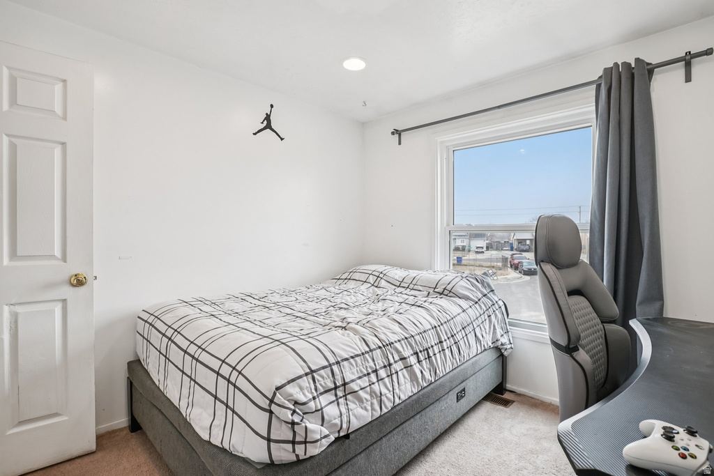 8064 W MELVILLE CIR Magna, UT 84044