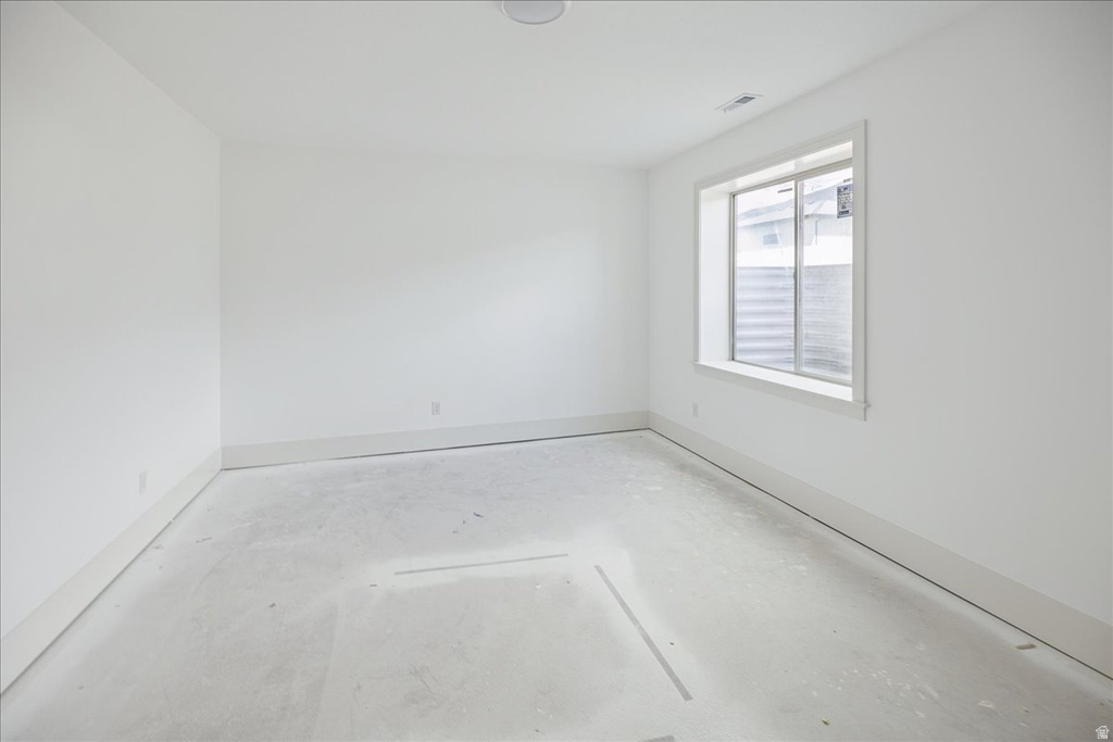 587 S DANIEL DR #817 Farmington, UT 84025