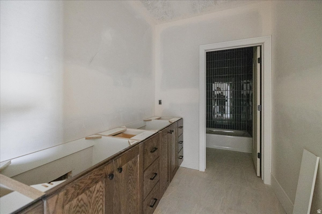 587 S DANIEL DR #817 Farmington, UT 84025