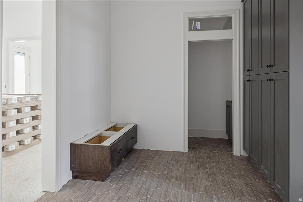 587 S DANIEL DR #817 Farmington, UT 84025