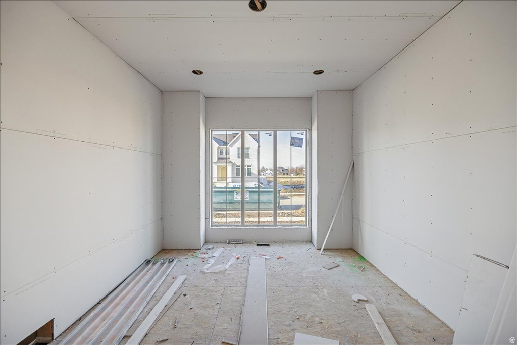 587 S DANIEL DR #817 Farmington, UT 84025