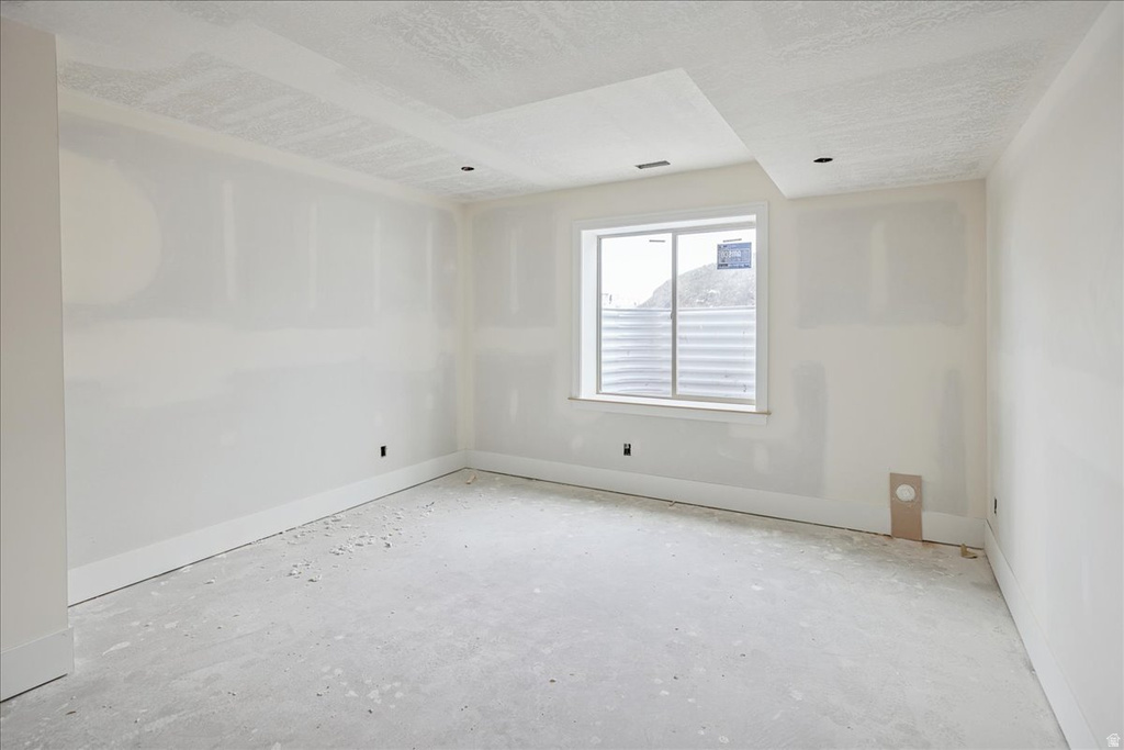 587 S DANIEL DR #817 Farmington, UT 84025