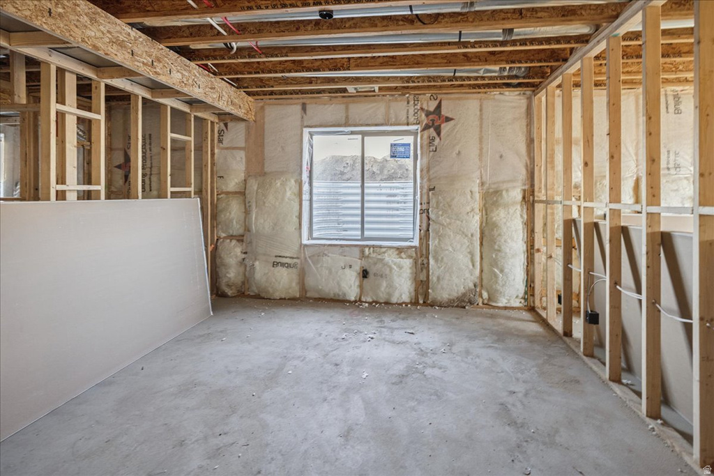 587 S DANIEL DR #817 Farmington, UT 84025