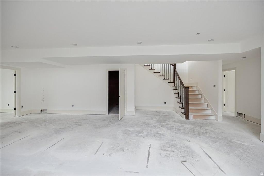 587 S DANIEL DR #817 Farmington, UT 84025