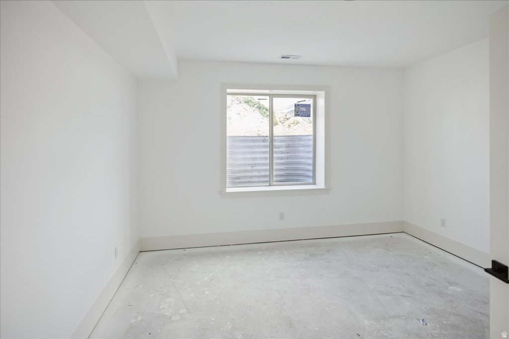 587 S DANIEL DR #817 Farmington, UT 84025