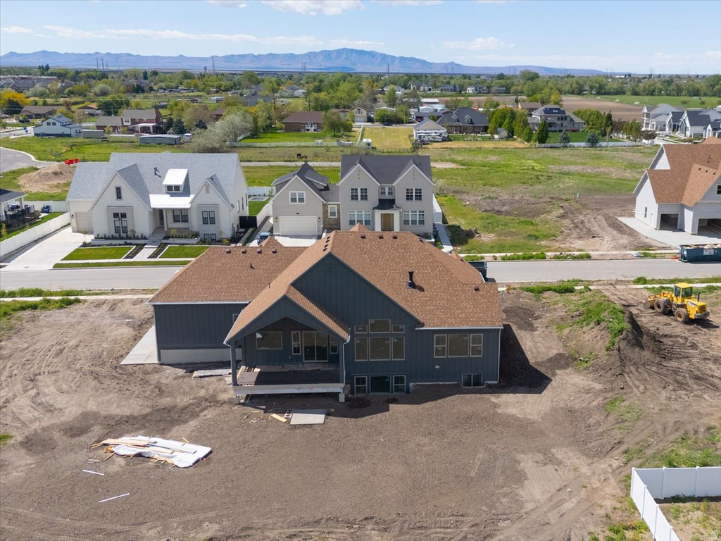 587 S DANIEL DR #817 Farmington, UT 84025
