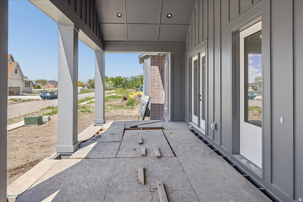 587 S DANIEL DR #817 Farmington, UT 84025
