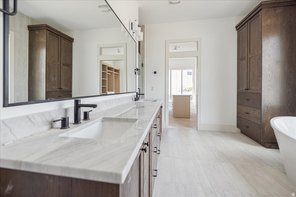 587 S DANIEL DR #817 Farmington, UT 84025