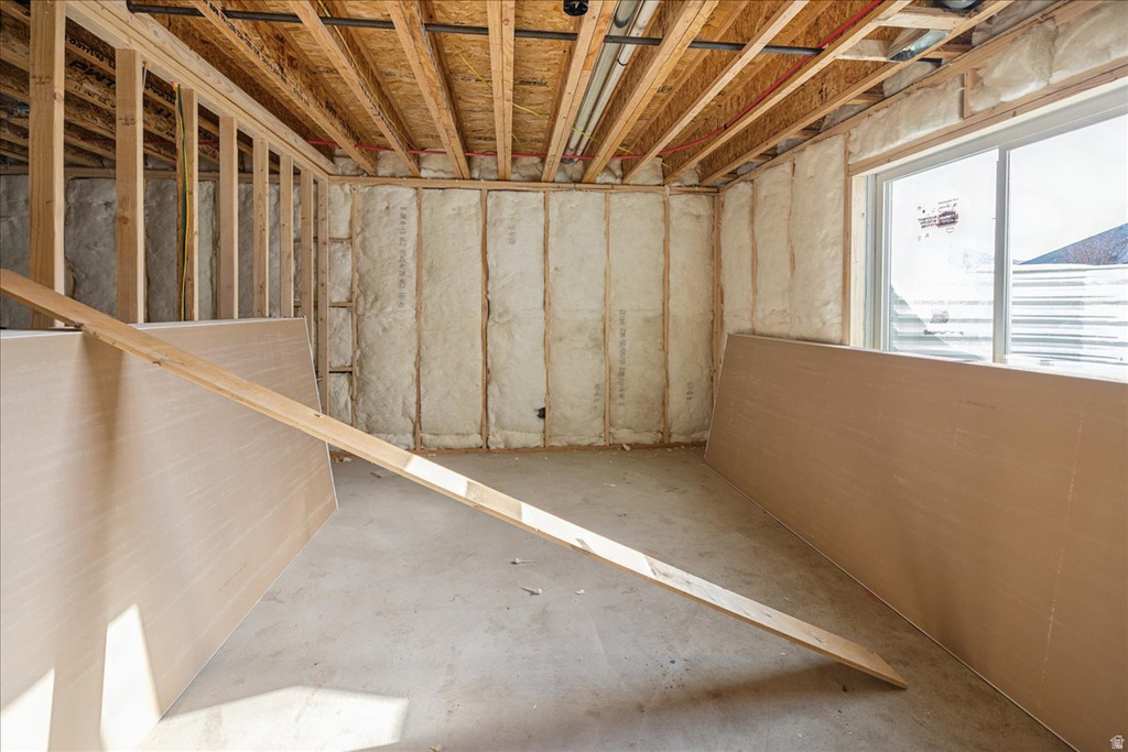 587 S DANIEL DR #817 Farmington, UT 84025