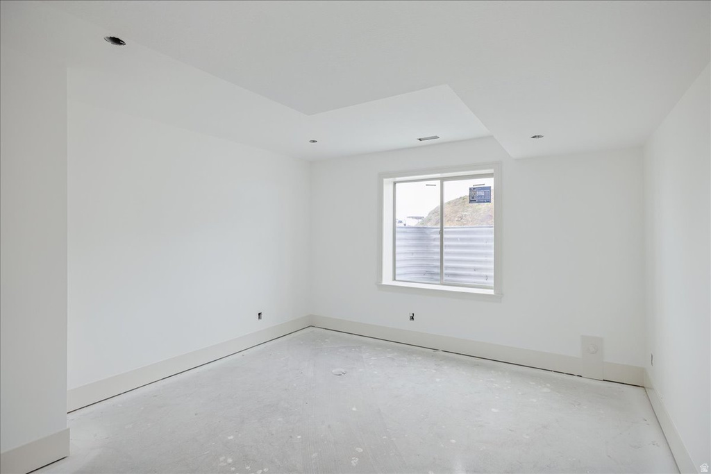 587 S DANIEL DR #817 Farmington, UT 84025