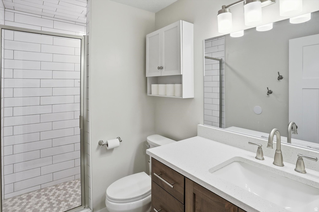 1071 E 160 N Hyde Park, UT 84318