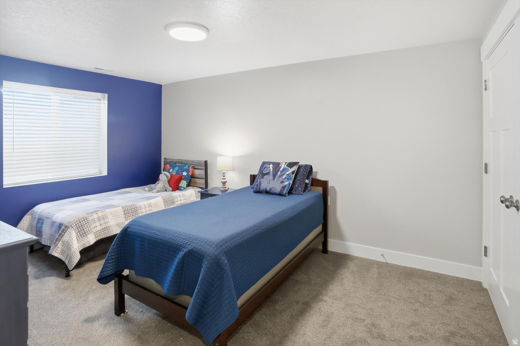 1071 E 160 N Hyde Park, UT 84318