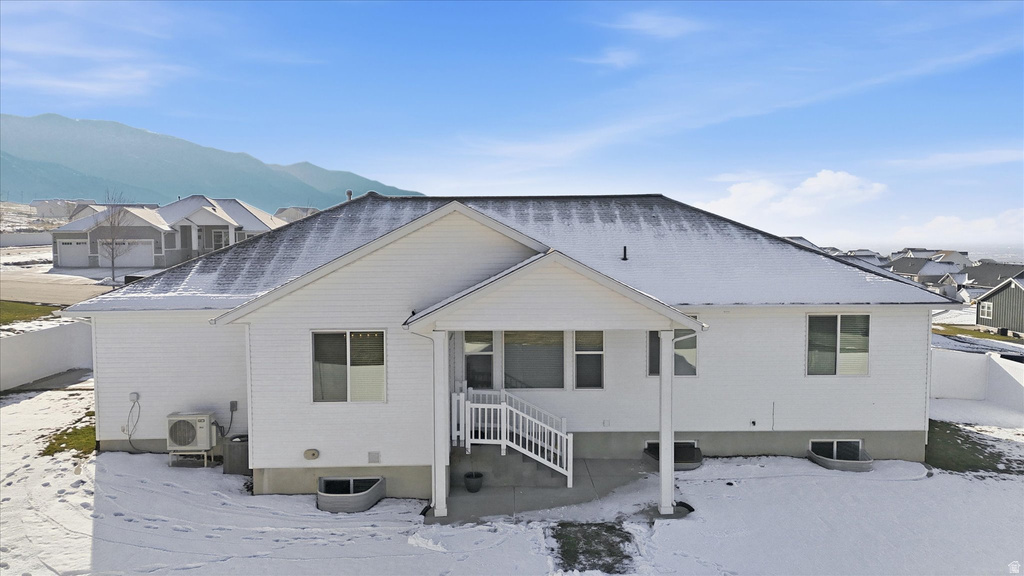 1071 E 160 N Hyde Park, UT 84318