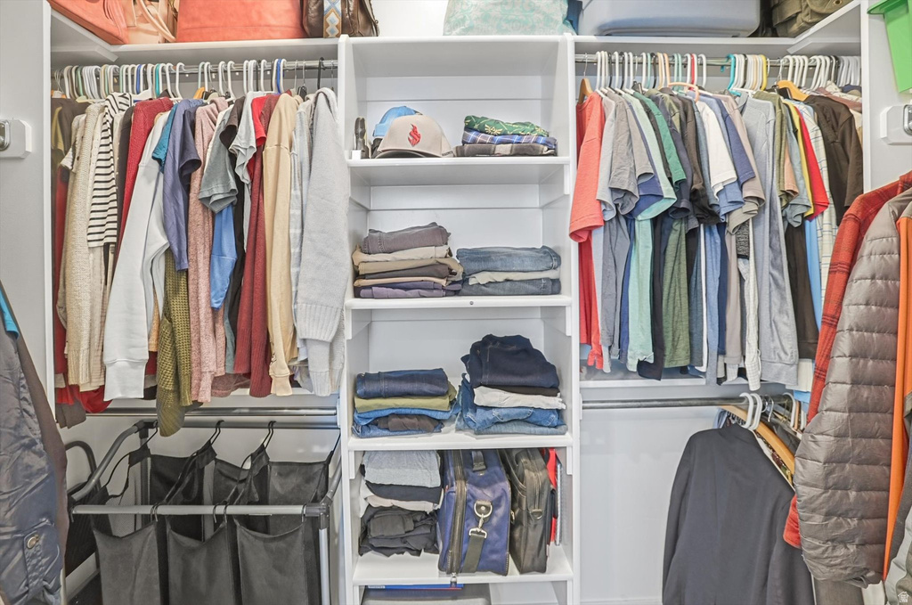 1071 E 160 N Hyde Park, UT 84318