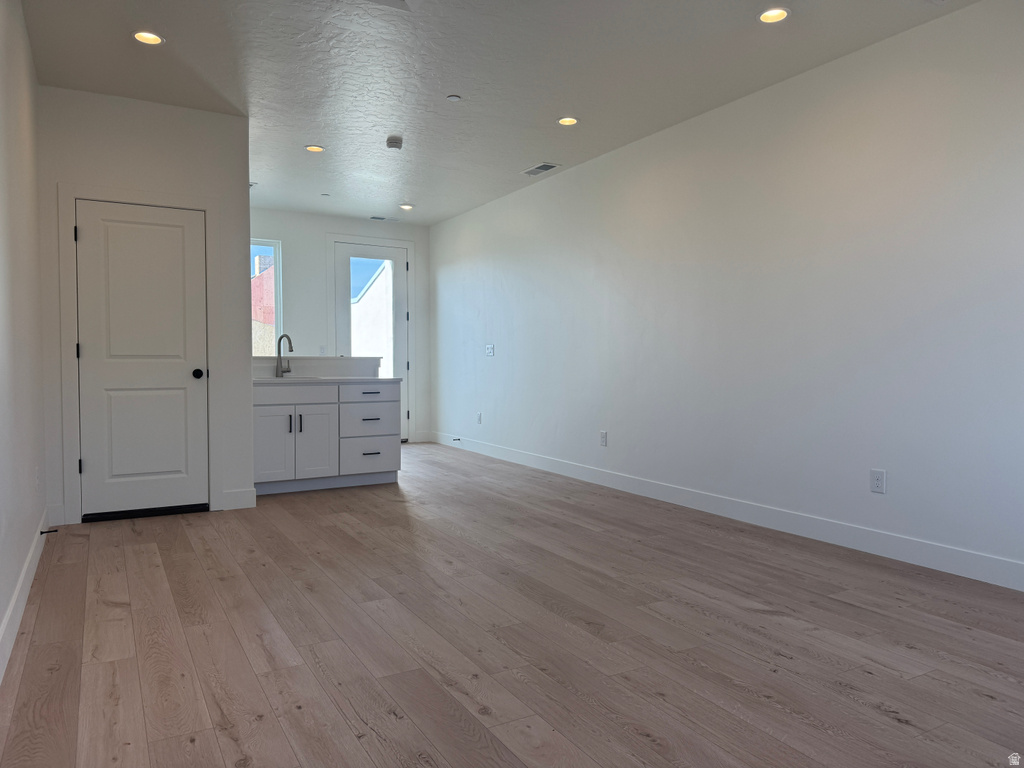 11001 S FREESTONE RD #112 South Jordan, UT 84009