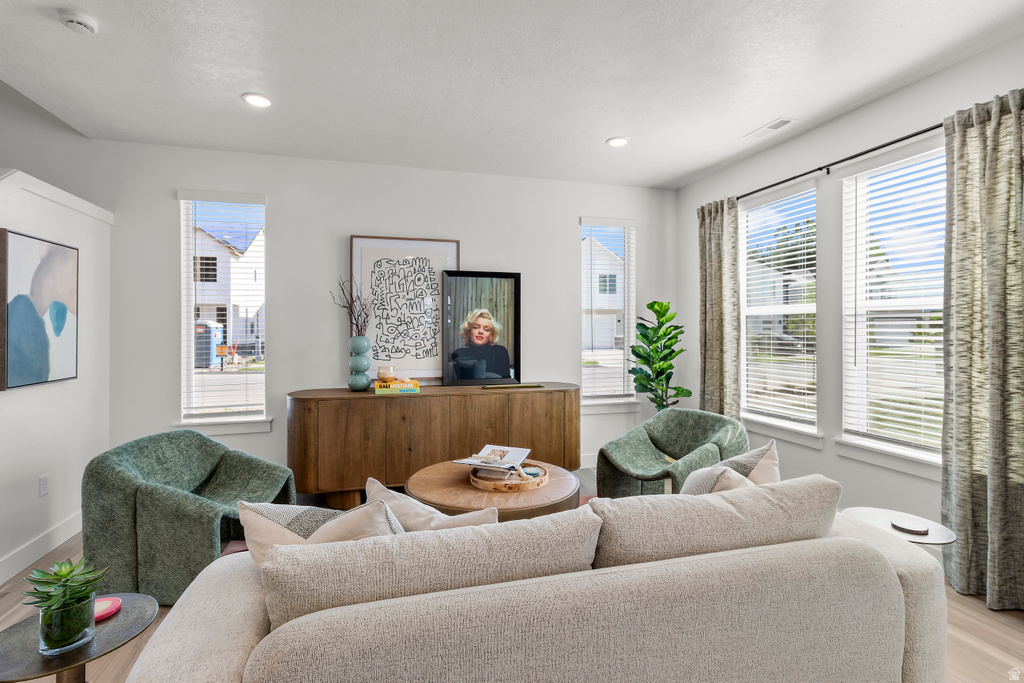 189 W 3175 S #628 Nibley, UT 84321