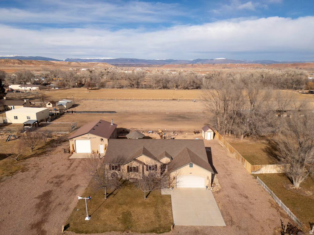 167 E 600 N Roosevelt, UT 84066