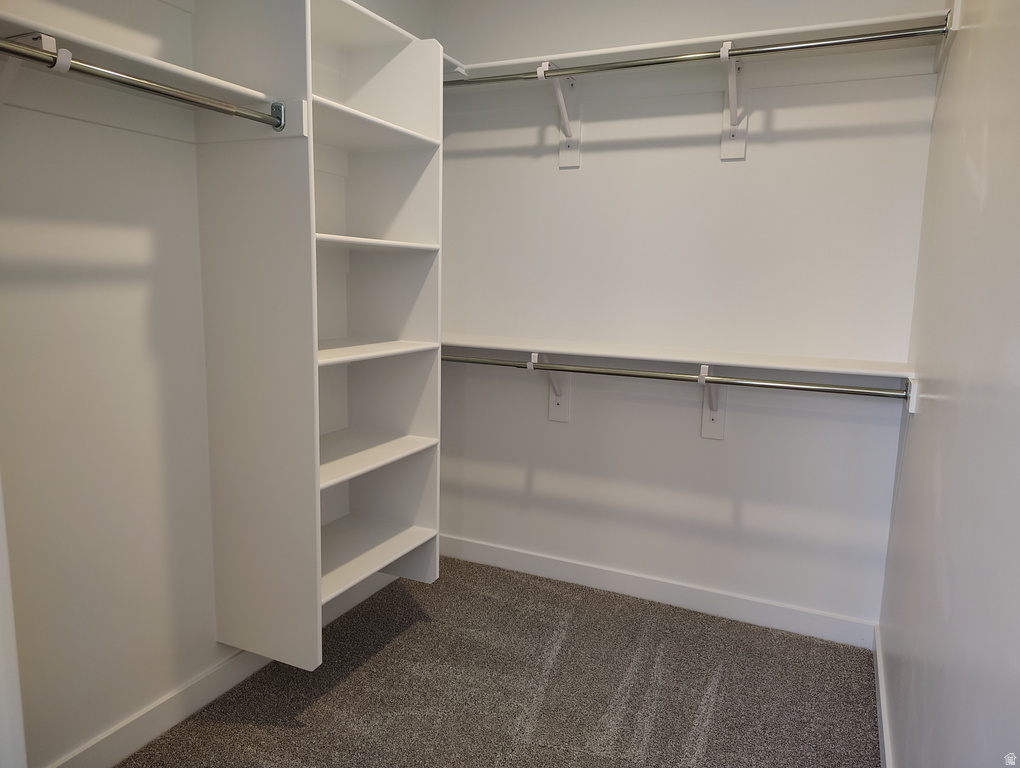 2042 N ESSIE DR Tooele, UT 84074