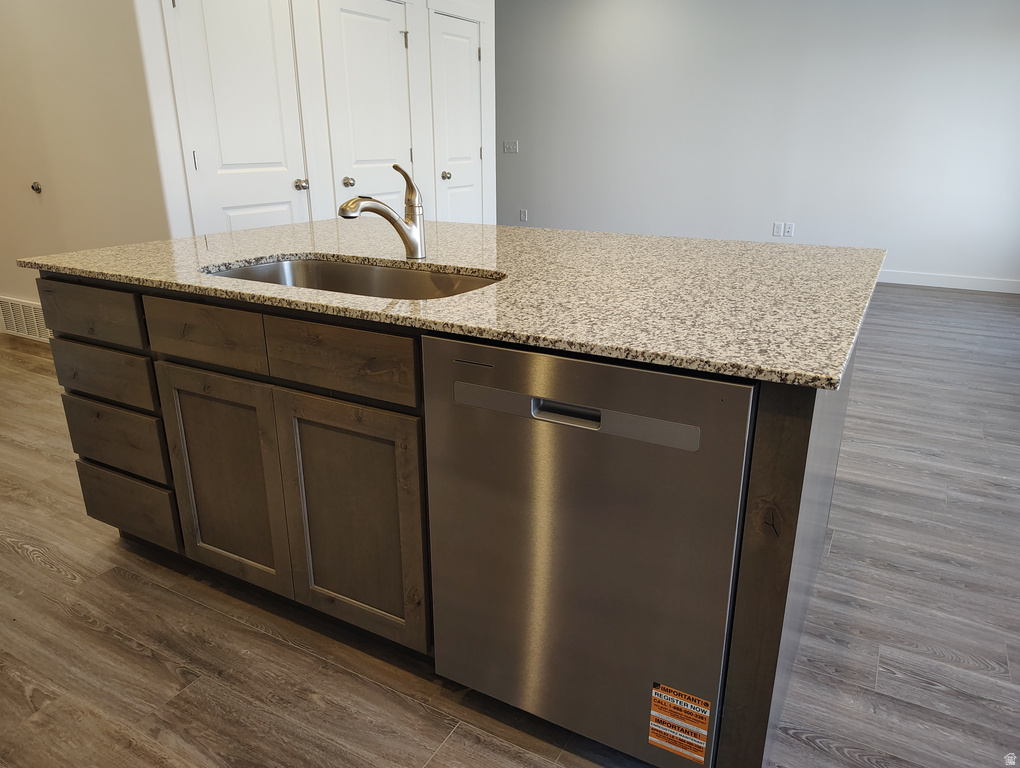 2042 N ESSIE DR Tooele, UT 84074