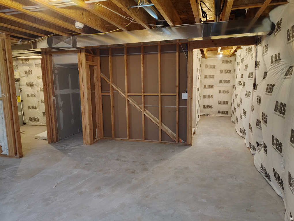 2042 N ESSIE DR Tooele, UT 84074