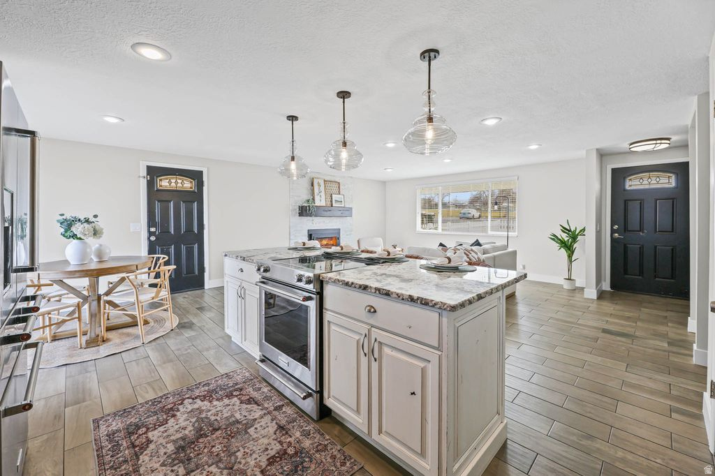 465 E 400 N Tooele, UT 84074