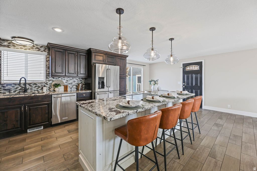 465 E 400 N Tooele, UT 84074