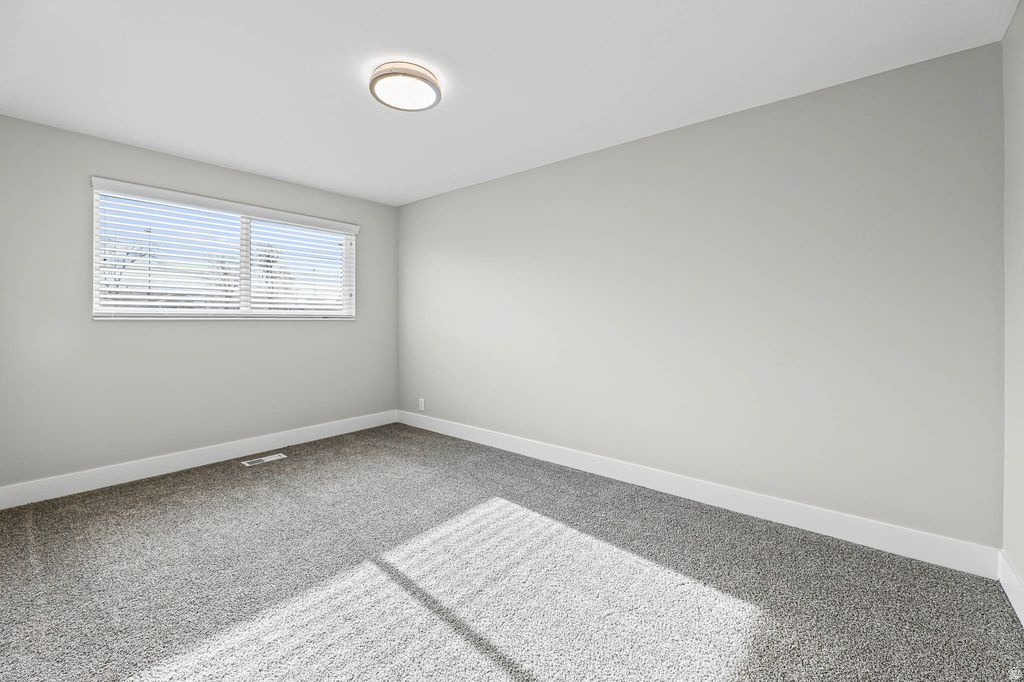 465 E 400 N Tooele, UT 84074