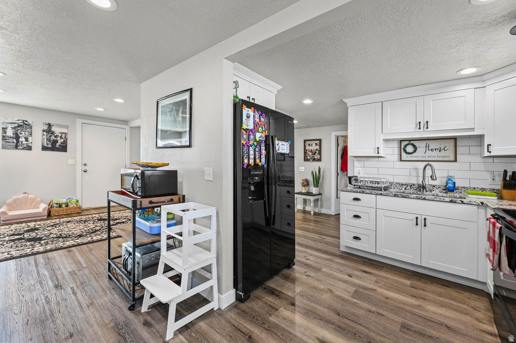 453 E 400 N Tooele, UT 84074