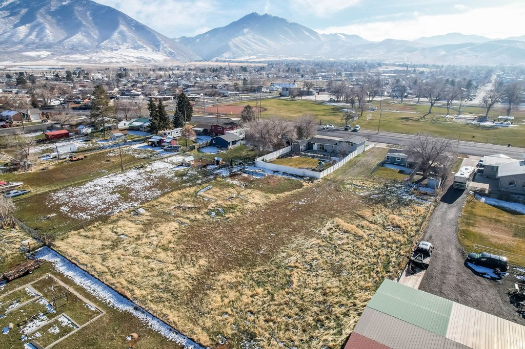 453 E 400 N Tooele, UT 84074