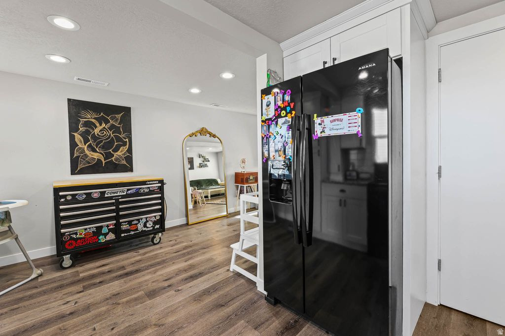 453 E 400 N Tooele, UT 84074