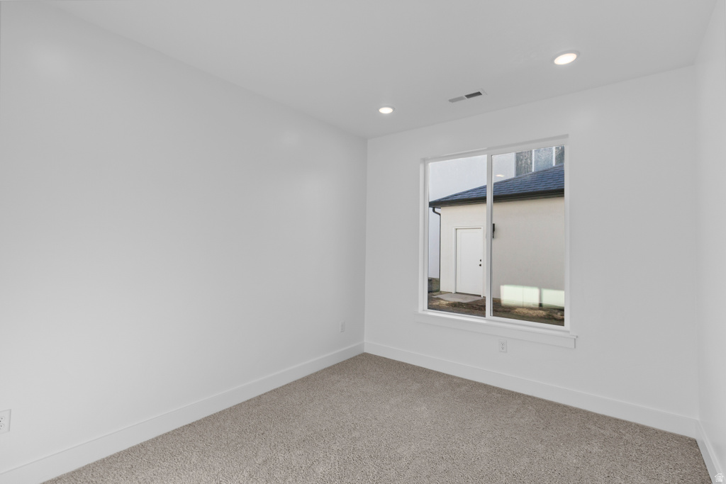 552 S RIVERGATE DR Logan, UT 84321