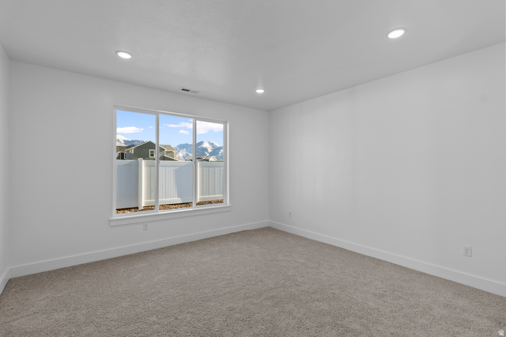 552 S RIVERGATE DR Logan, UT 84321