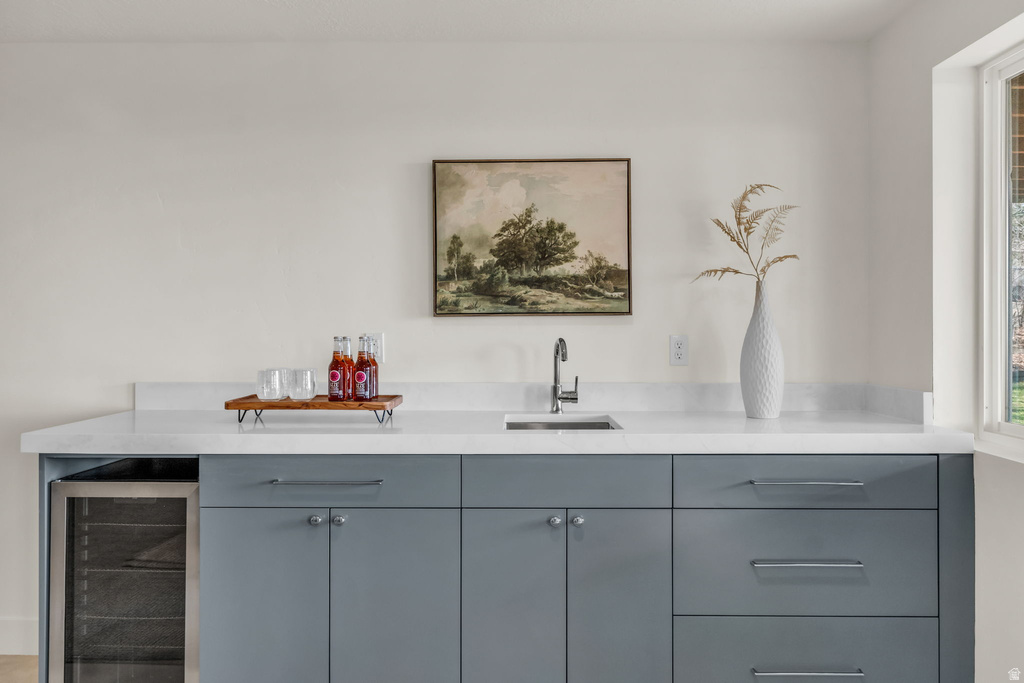 2250 E HIGH MOUNTAIN DR Sandy, UT 84092