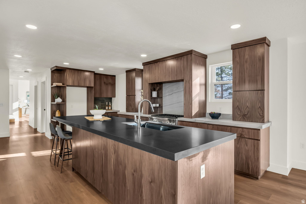 2250 E HIGH MOUNTAIN DR Sandy, UT 84092