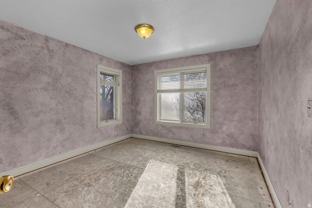 1740 W 200 N Kaysville, UT 84037