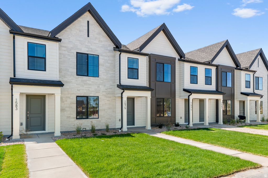 1812 E ALBION DR Salem, UT 84653